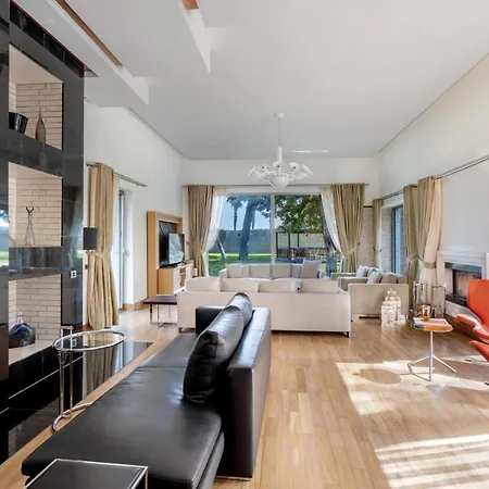 Resort Rixos Sungate - The Land Of Legends Access
